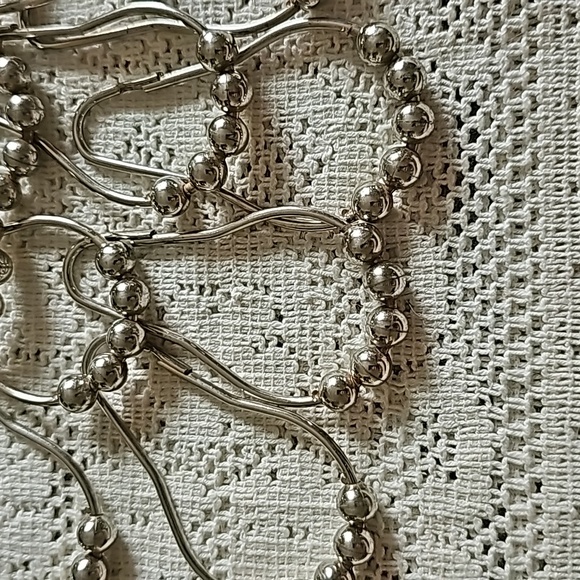 Set of 12 Silver Shower Hooks - Picture 5 of 6